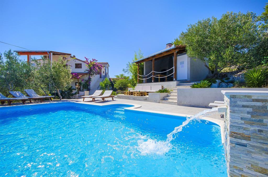 Apartment Piveta Trogir Exterior foto