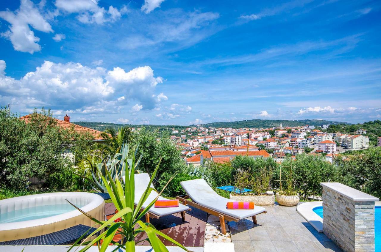 Apartment Piveta Trogir Exterior foto